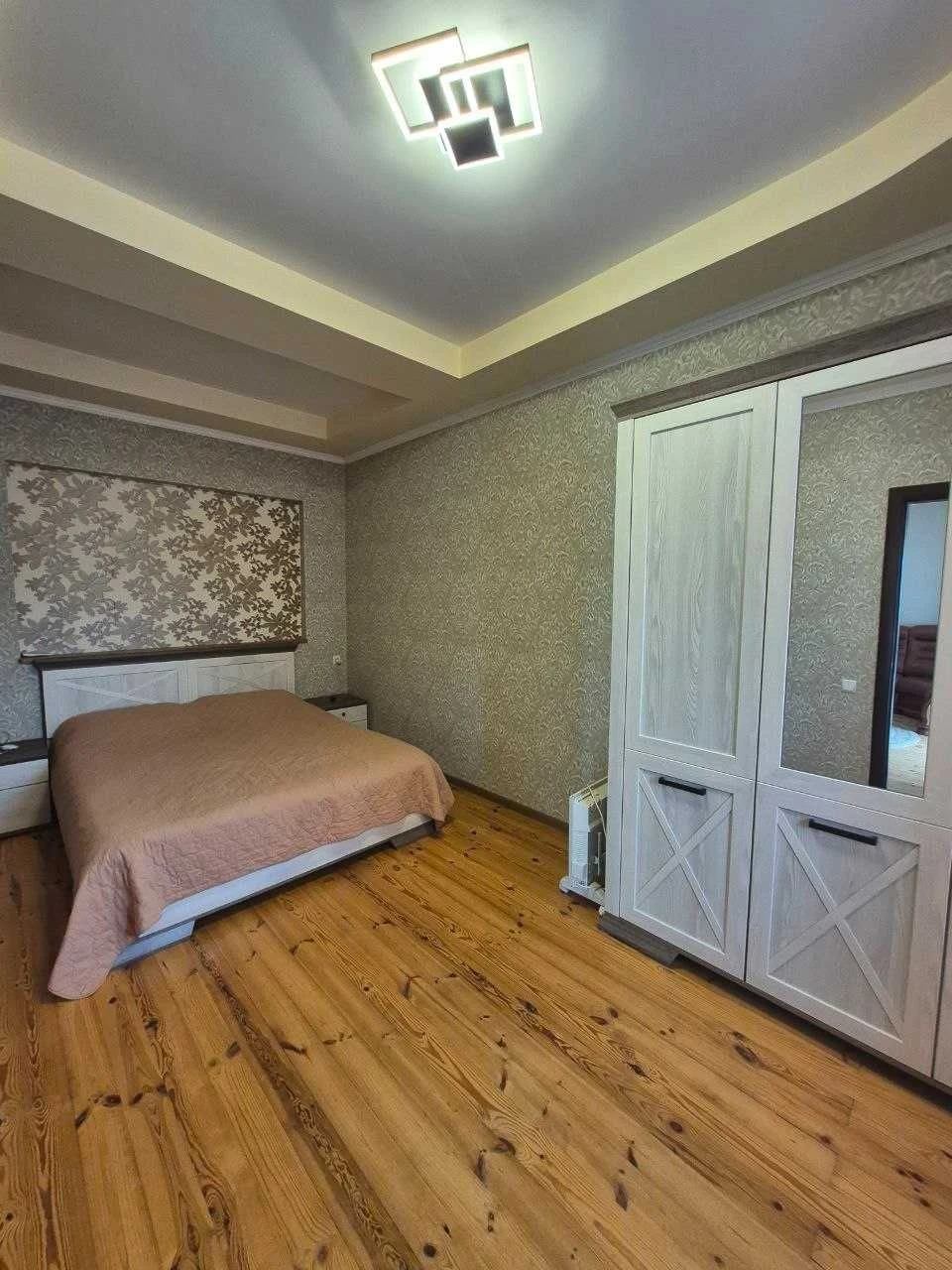 Продам БУДИНОК 110 кв.м. Естетика комфорту. 18 соток. рн № 3