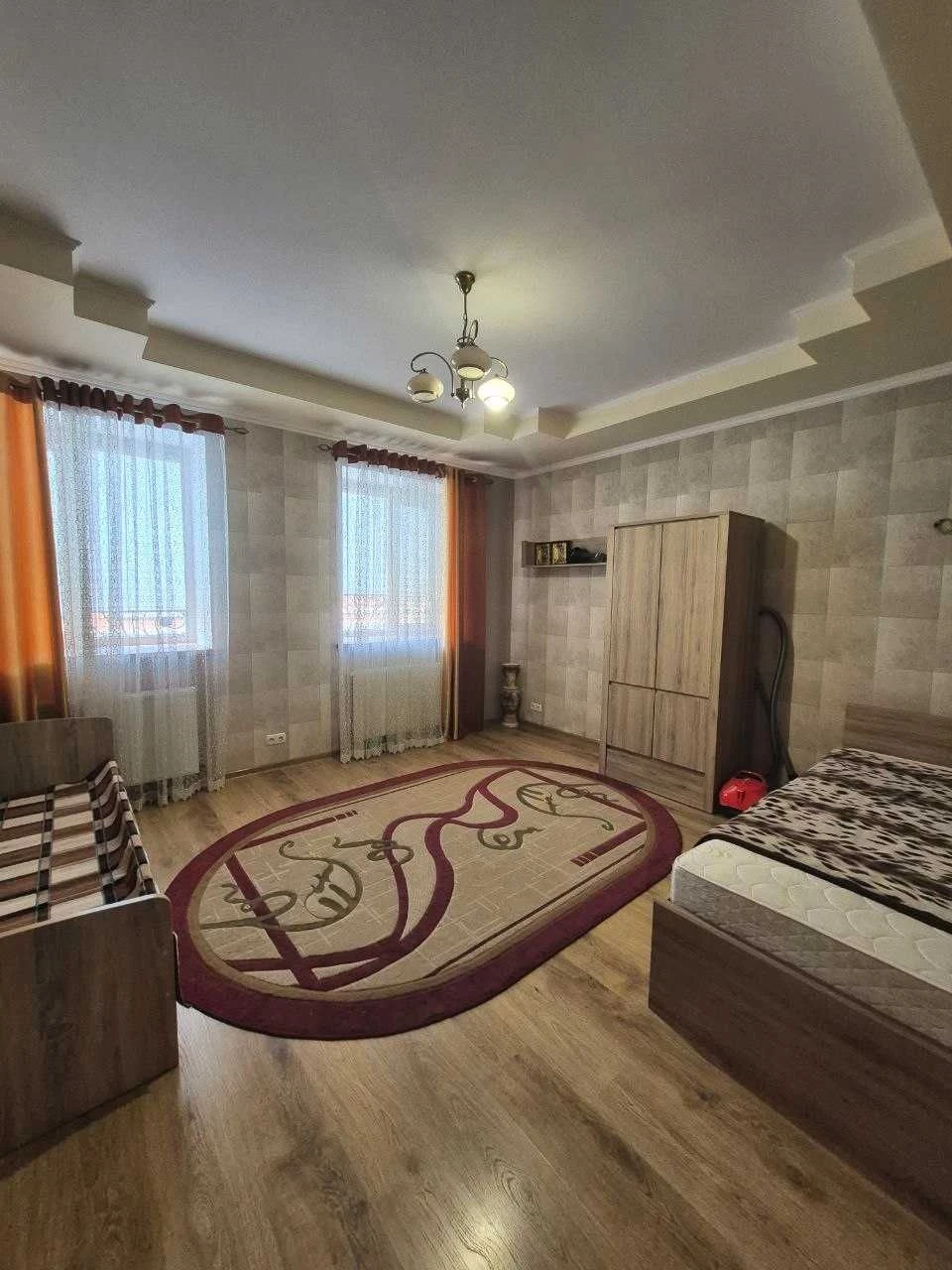 Продам БУДИНОК 110 кв.м. Естетика комфорту. 18 соток. рн № 3