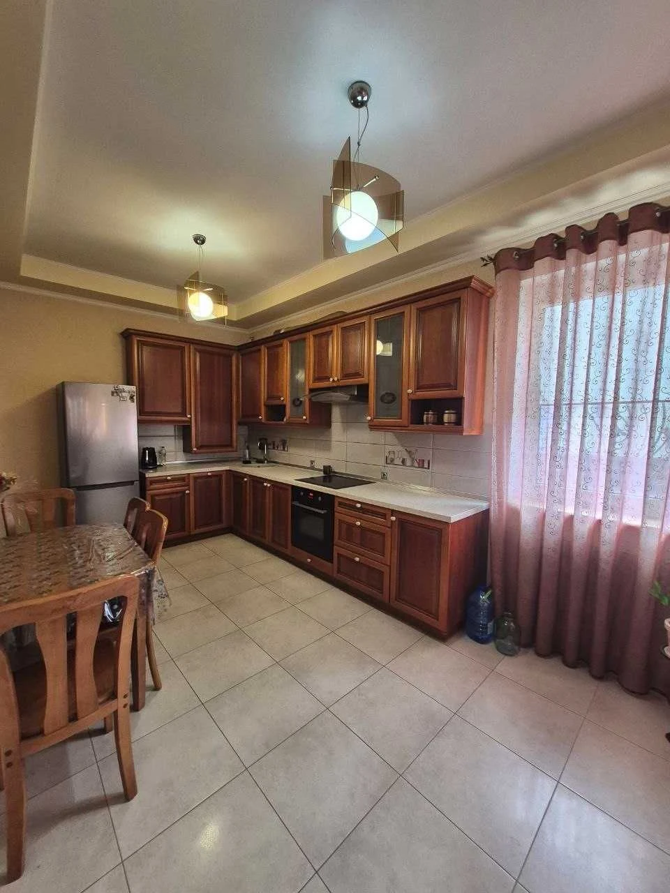 Продам БУДИНОК 110 кв.м. Естетика комфорту. 18 соток. рн № 3