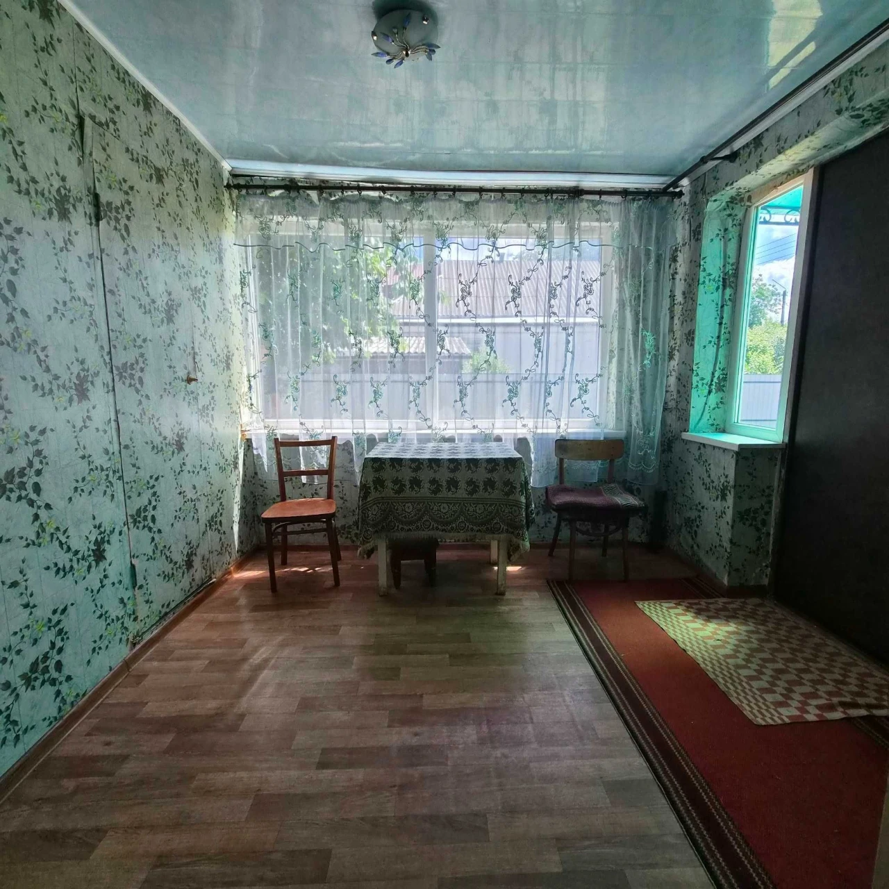 Житловий будинок з господарством