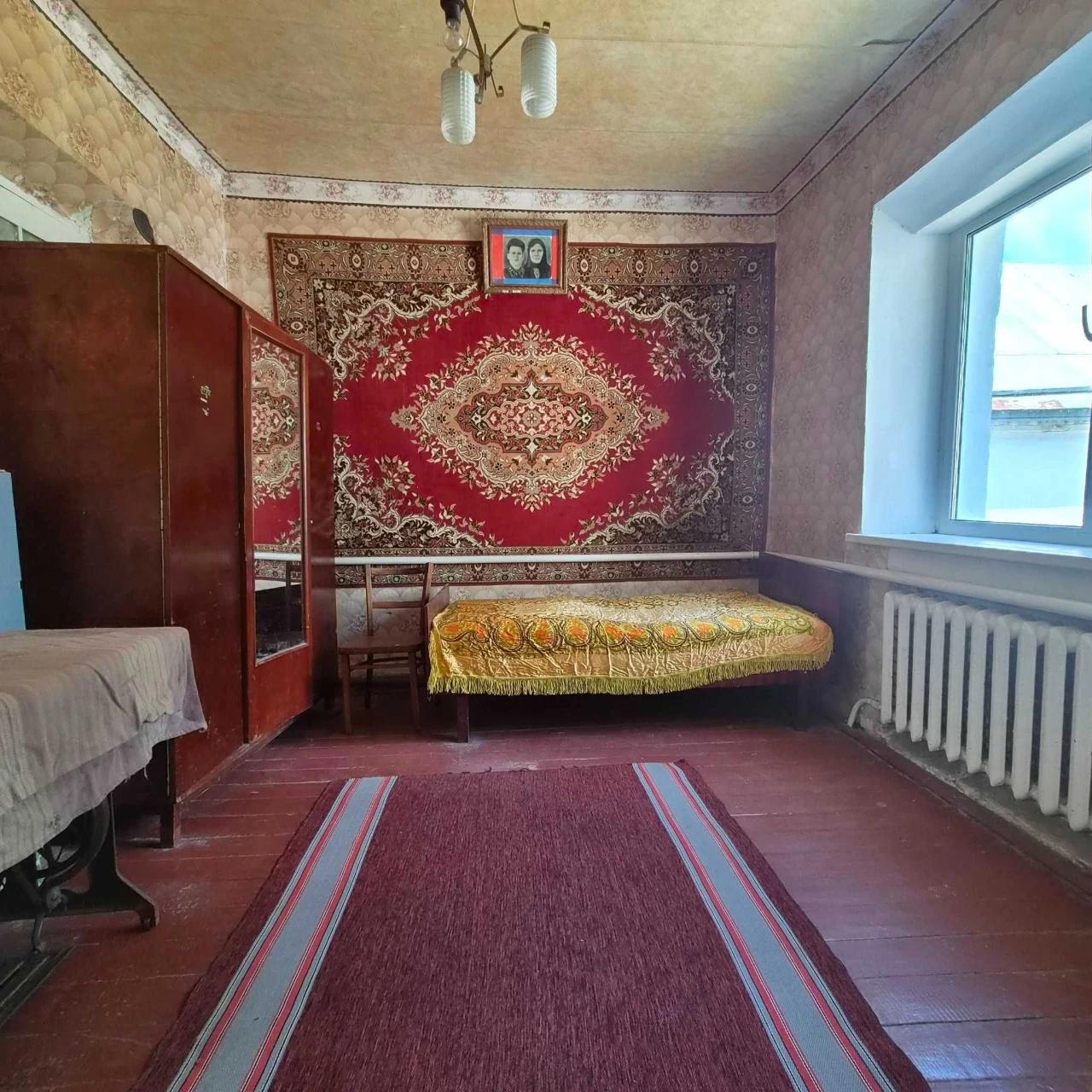 Житловий будинок з господарством