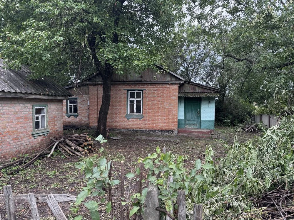 Продається частина будинку в ЦЕНТРІ міста.