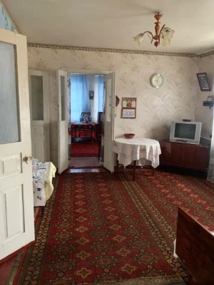 Продам будинок в м. Чигирин . 65,7 кв.м .вул   Богдана Хмель