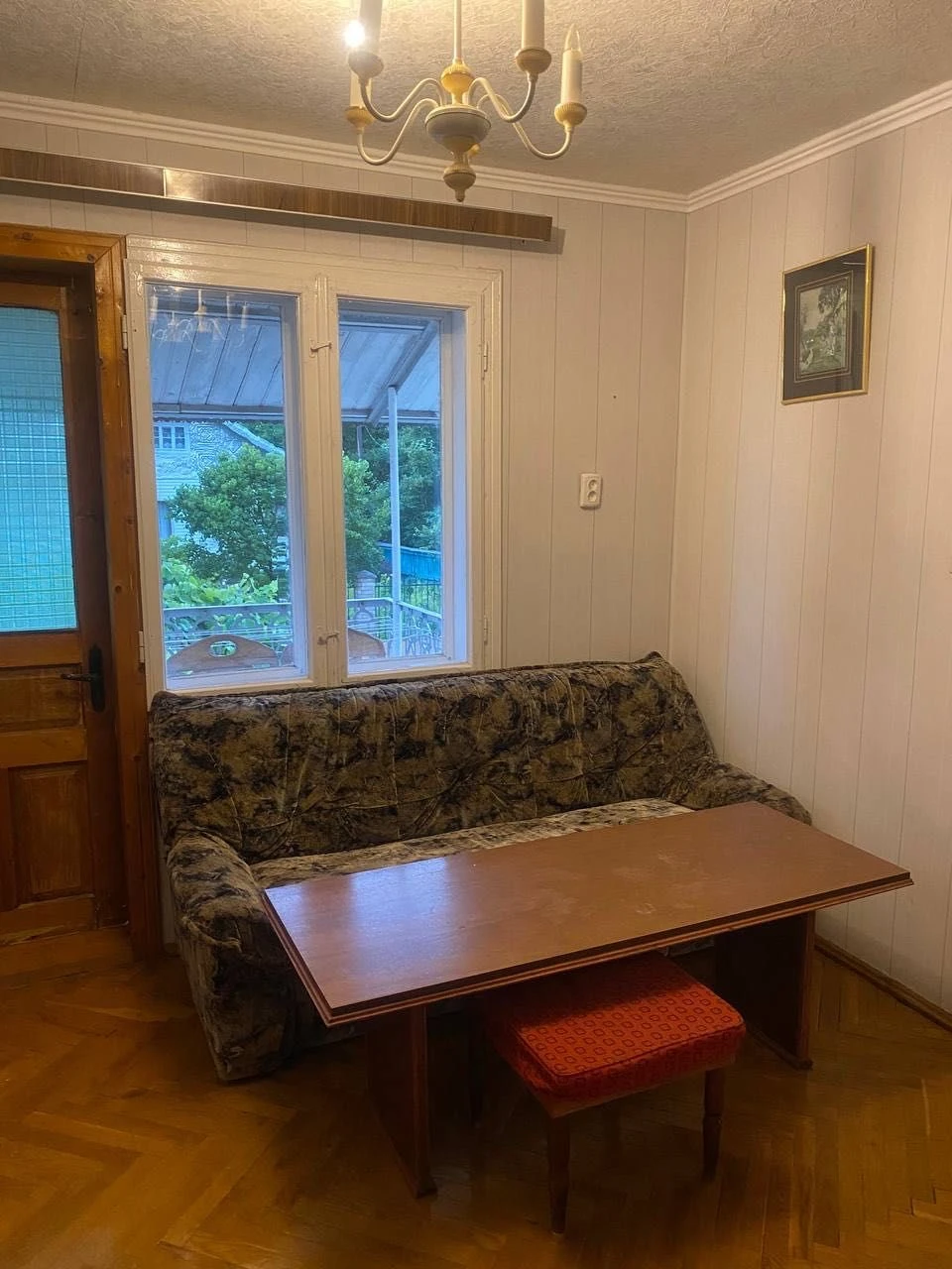 Продається будинок в Карпатах  м.Вижниця готовий до проживан