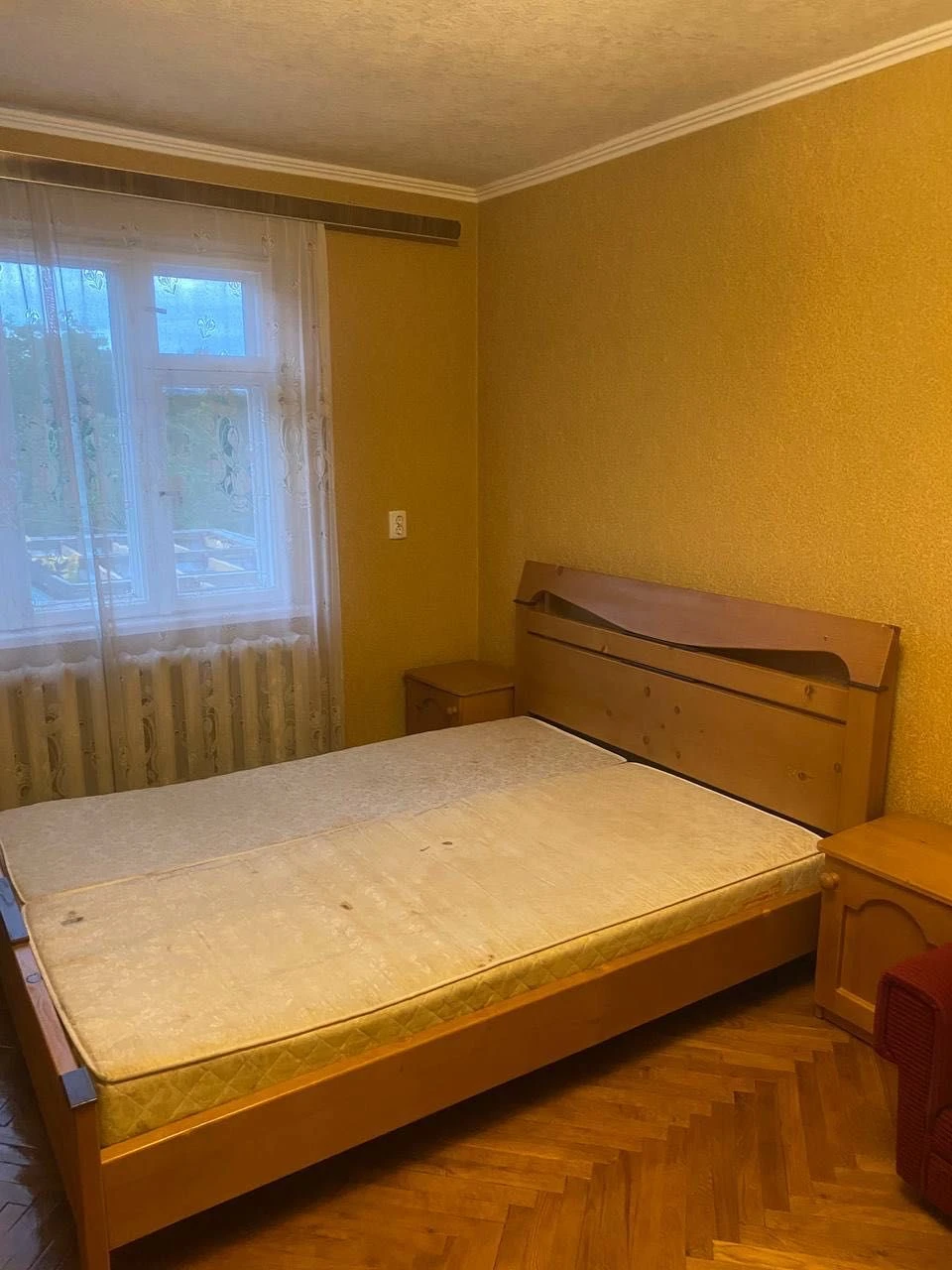Продається будинок в Карпатах  м.Вижниця готовий до проживан