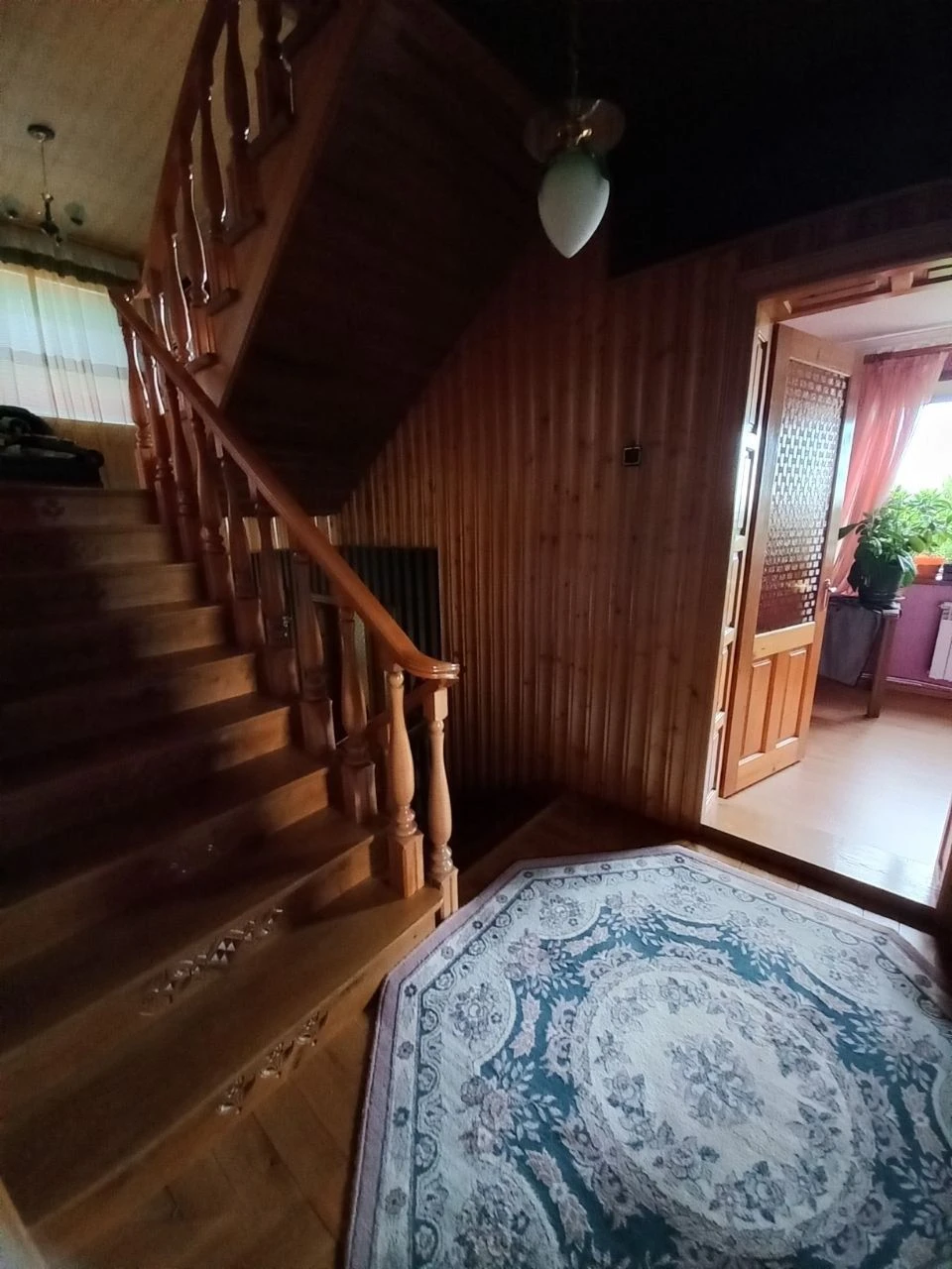 Ціну знижено. Продається сучасний будинок з усіма комфортним