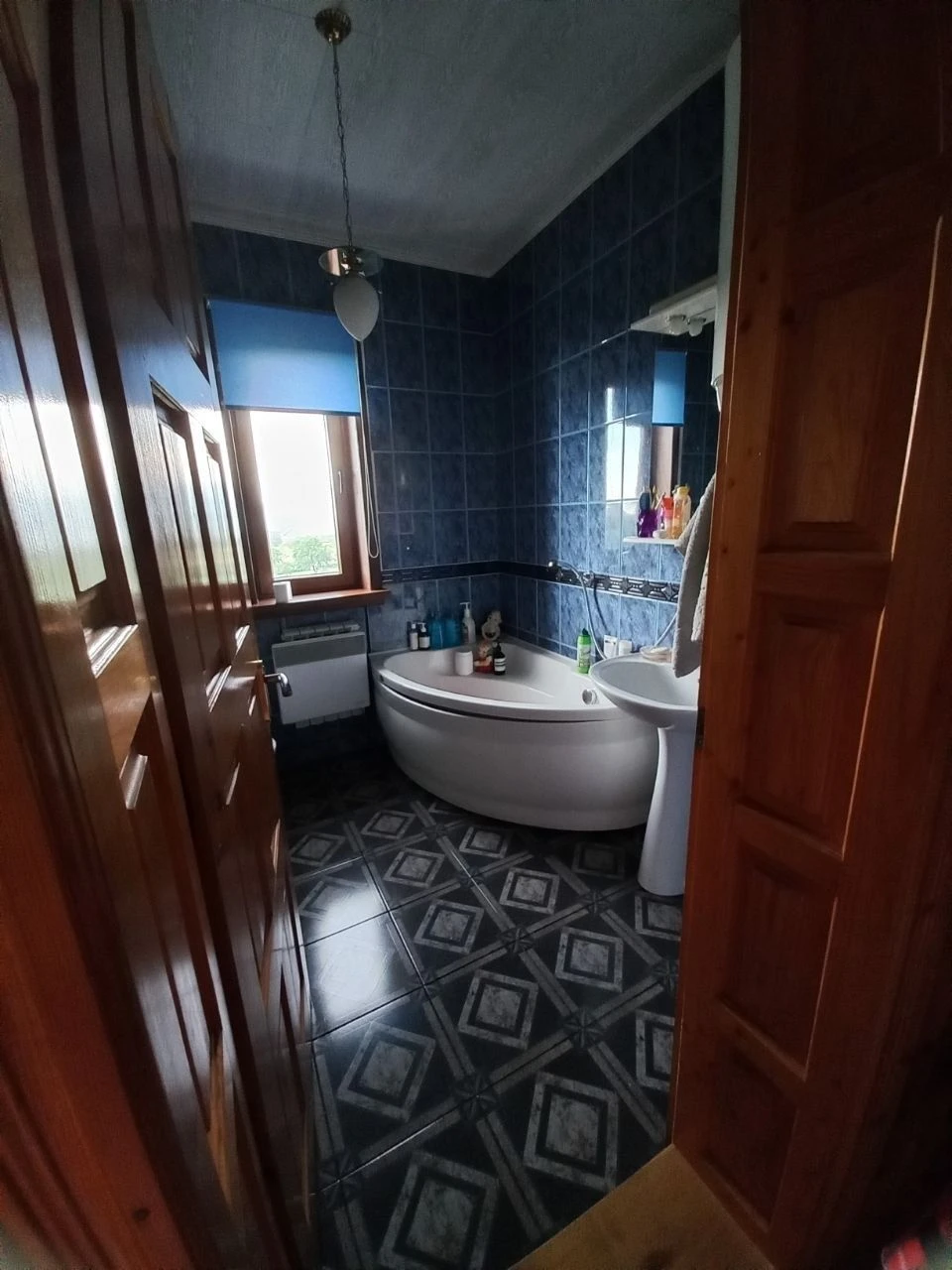 Ціну знижено. Продається сучасний будинок з усіма комфортним