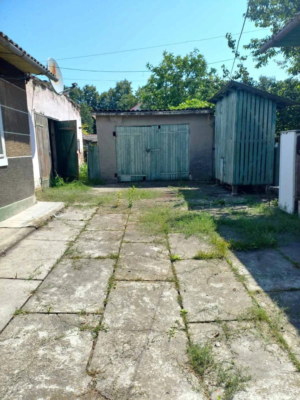 Продам цегляний будинок