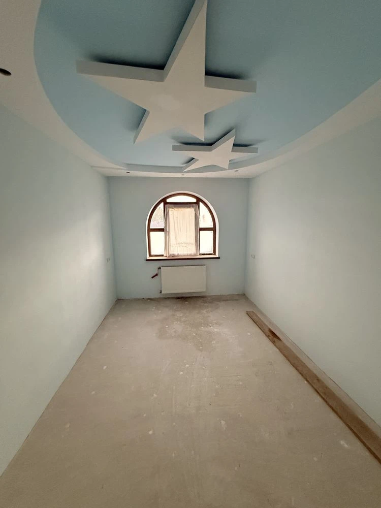 Продаж 5-ти кімнатного будинку, у м. Новоселиця!