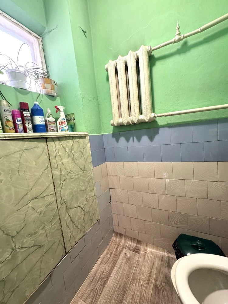 Продаж ТРЬОХкімнатної квартири в будинку на 2 сімʼї