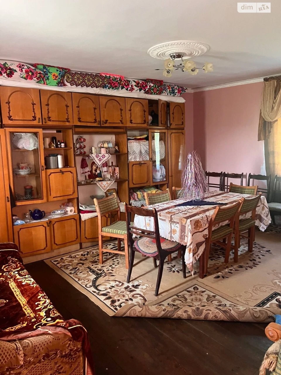 Продаж Дім