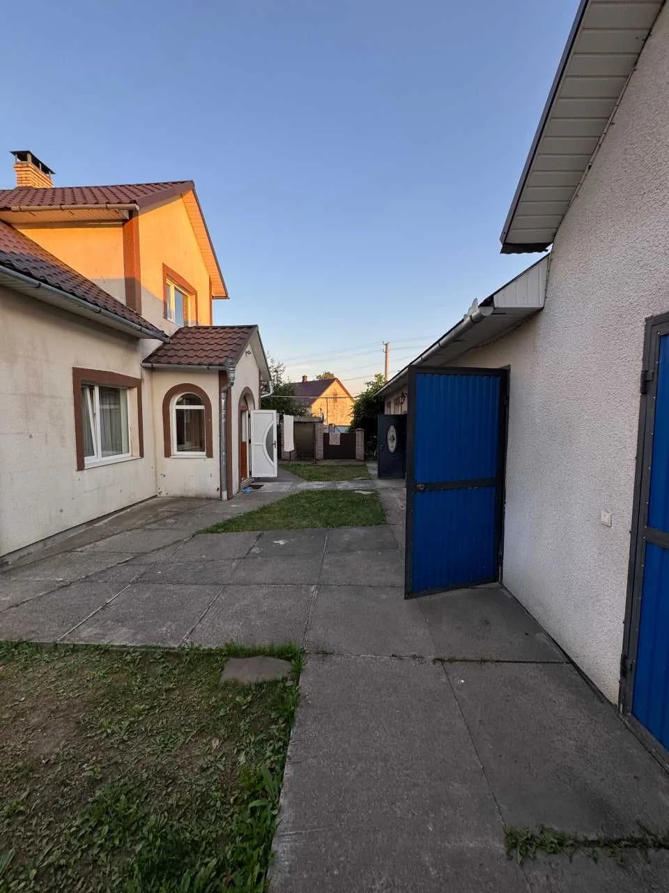 Продається затишне та дуже продумане господарство в місті Ст
