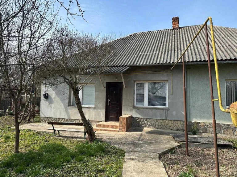 Продам Житловий будинок