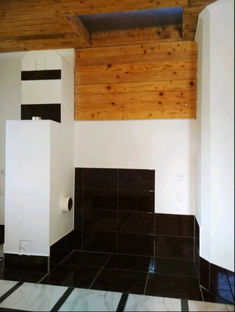 Продається будинок в м. Хотин Чернівецької області поблизу ф