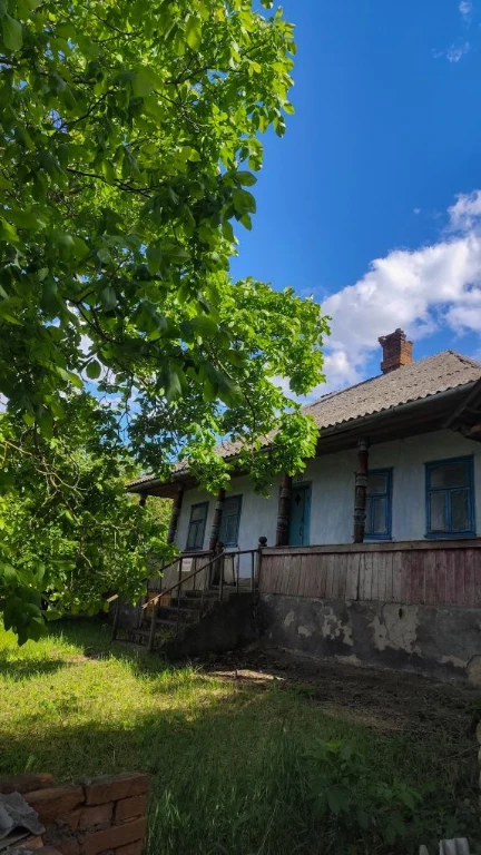 Продається будинок в м.Хотин