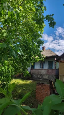 Продається будинок в м.Хотин