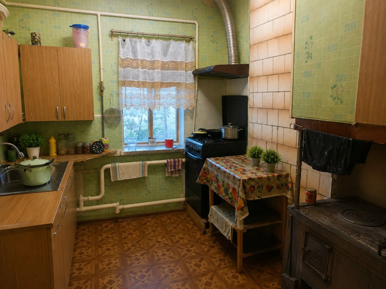 Продам будинок в м. Бахмач Чернігів.обл.