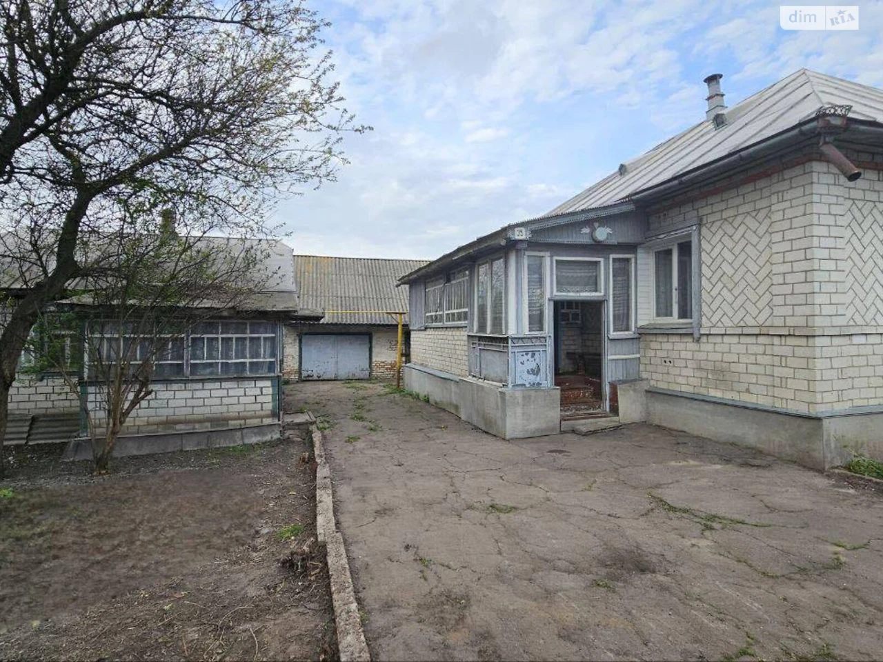 Продаж Дім
