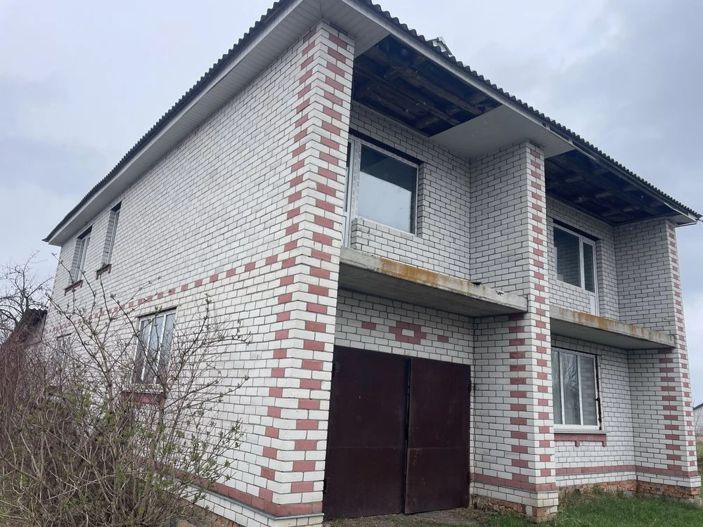Добротний будинок