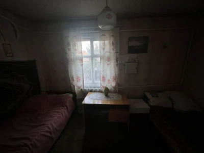 Продам будинок в гарному стані, в місті Бобровиця. Цертр міс