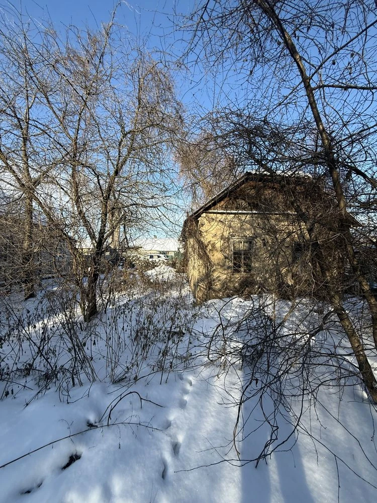 Продам будинок з ділянкою 25 соток в м. Бобровиця