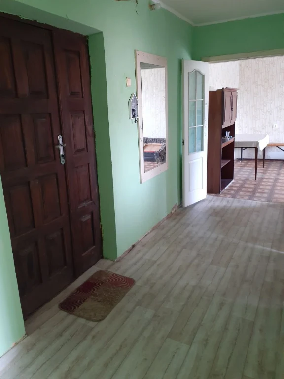 Продам квартиру(ри)в м. Борзна