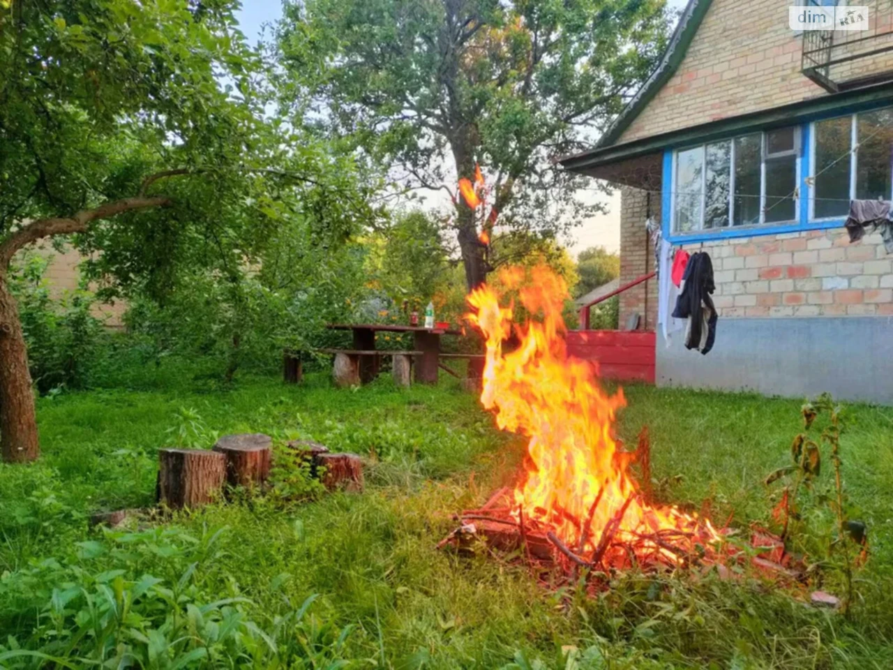 Продаж Дім