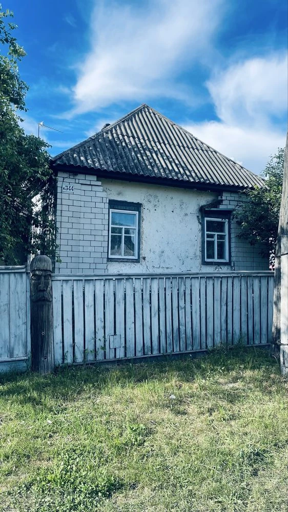Продам будинок , м ІЧНЯ