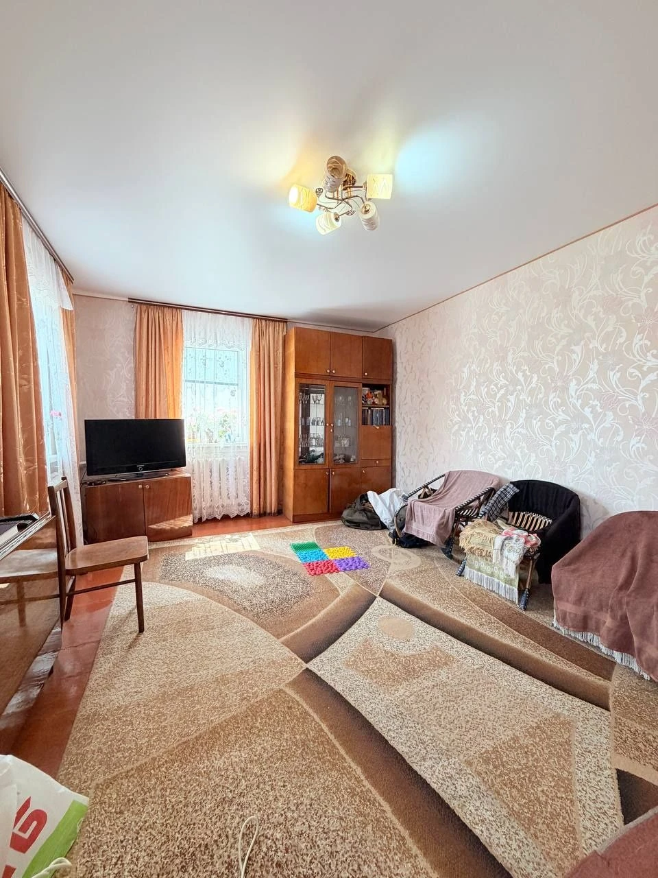90м2 Продаж будинку в Мені