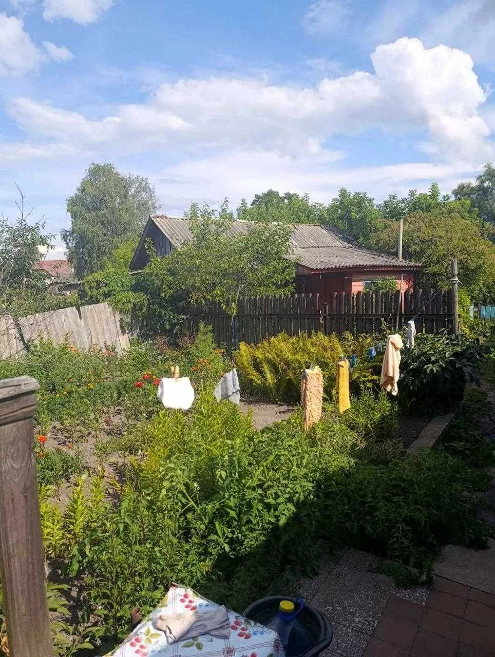 Будинок ділянка 10 соток Мена. Все для свого господарство -