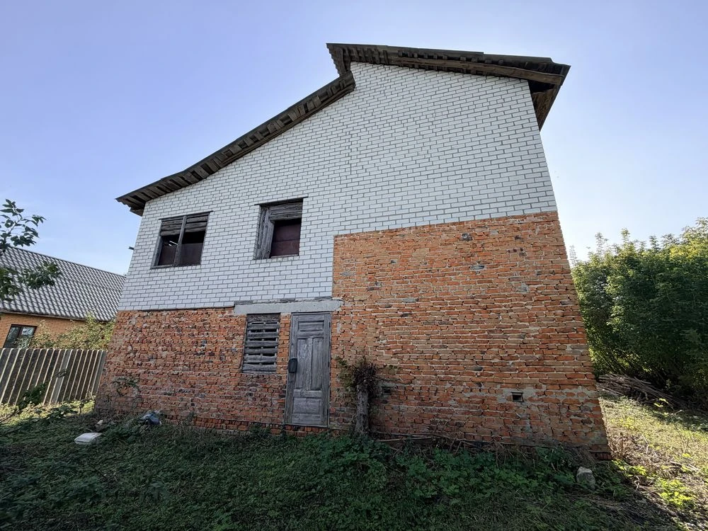 Продаж недобудови, ділянки, місто Мена