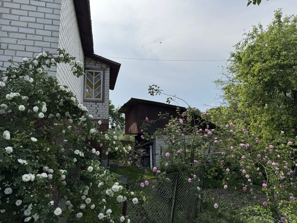 Продаж приватного трьохповерхового будинку в центрі