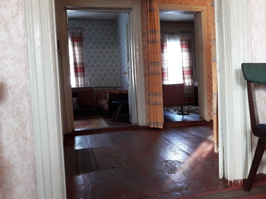 Будинок у центрі Мени з великою, гарною ділянкою