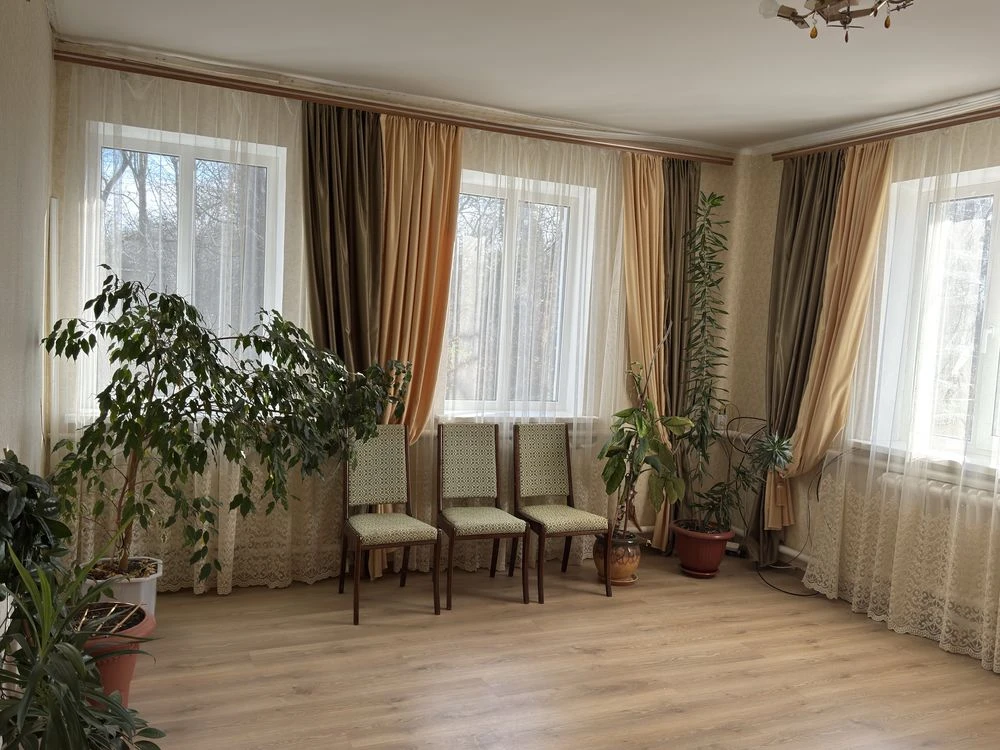 Продається утеплений будинок з усіма зручностями