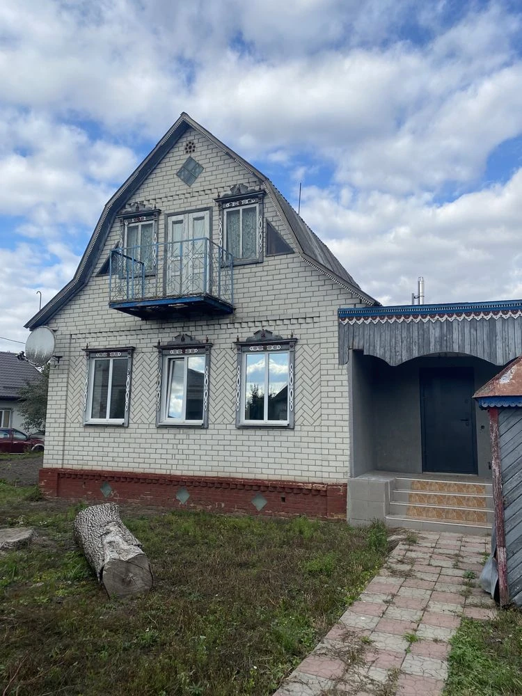 Продам будинок в м.Носівка.Терміново!