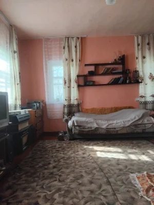 Будинок в селі можливо під дачу