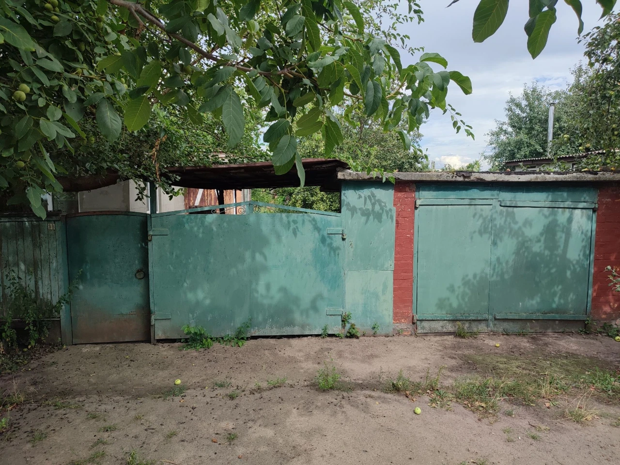 Продам затишний будинок
