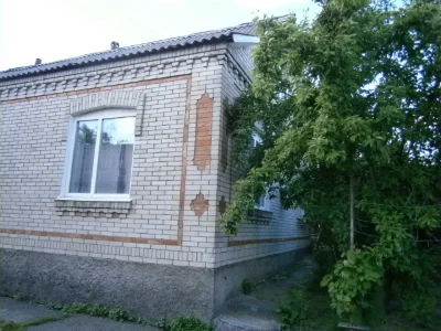 Будинок м. Бершадь. вул Долинська, до річки.