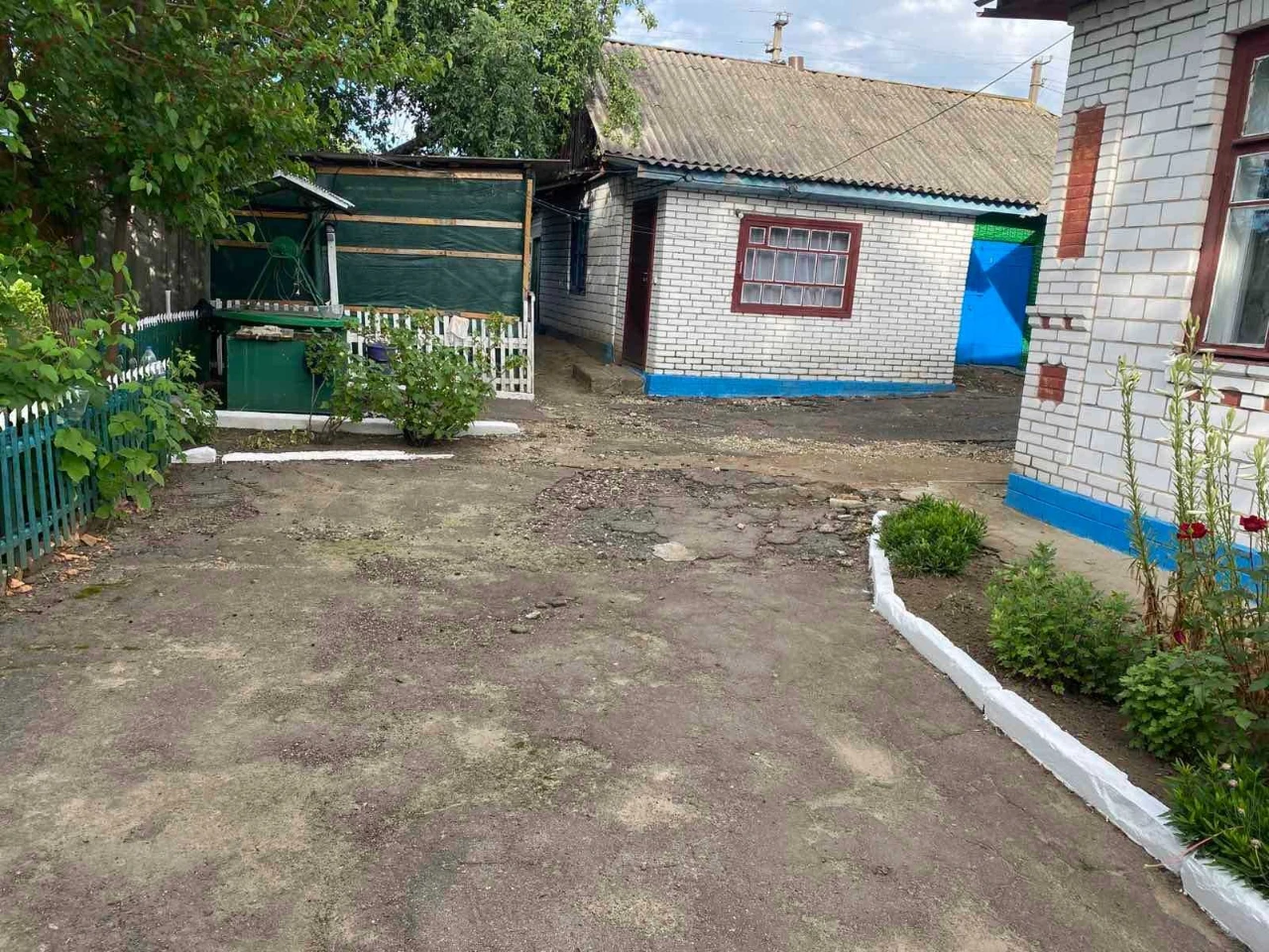 Продам будинок у Вінницькій області,м. Бершадь