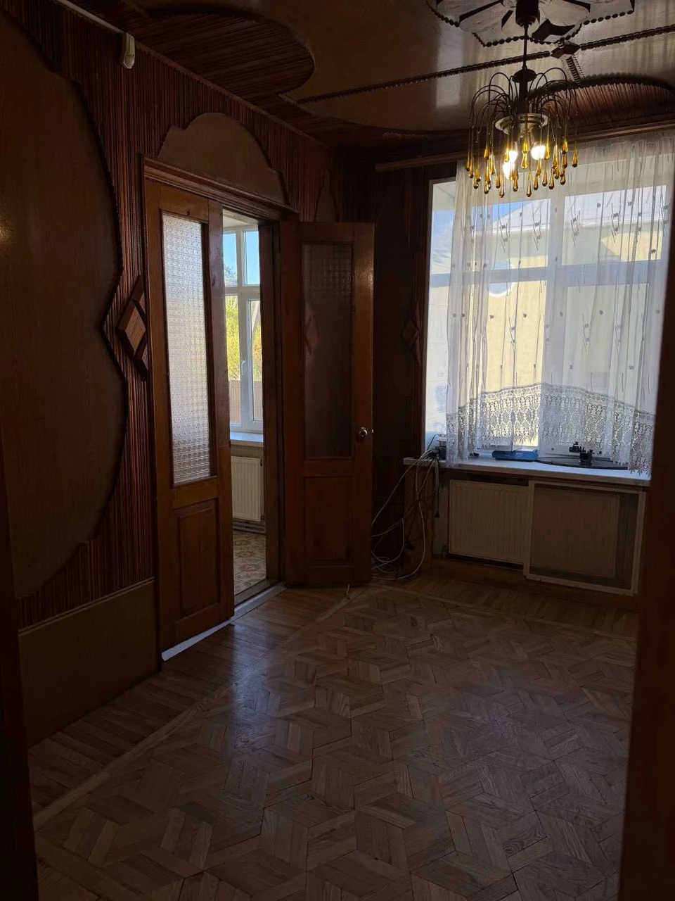 Продаж двоповерхового будинку у Гайсині, можливо по Сертифік