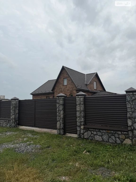 Продаж Дім
