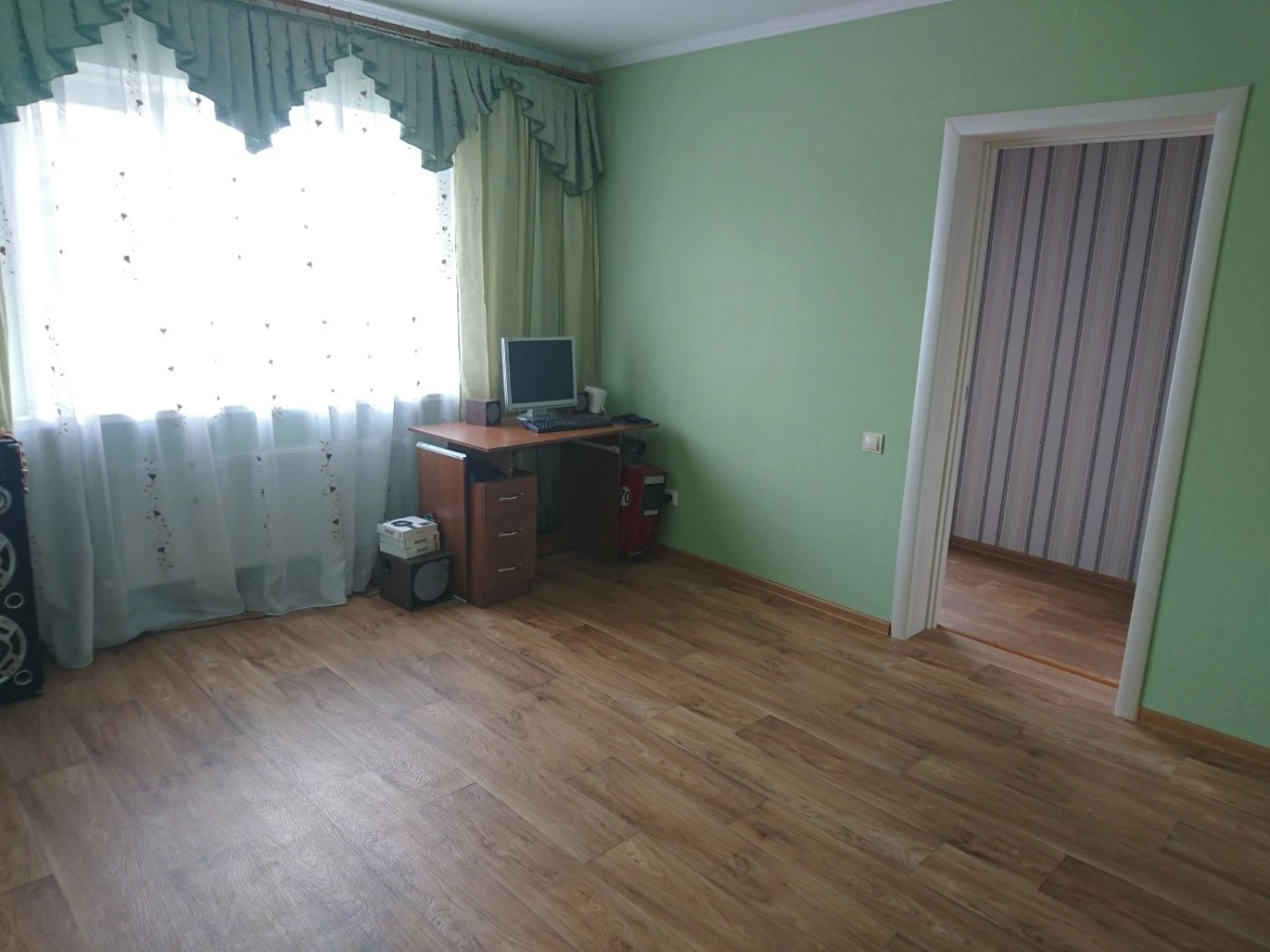 Комфортний будинок в центрі міста з усіма зручностями
