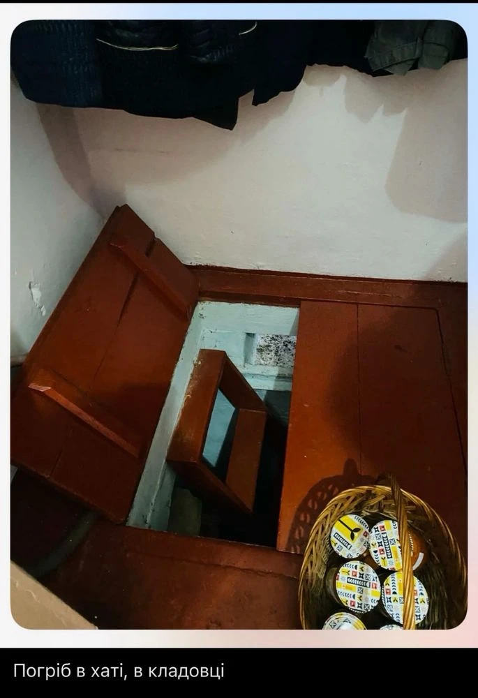 Продається будинок для великоі родини в м.Гайсин.