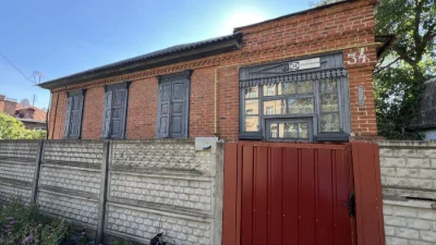 Продаж будинку 114 м², 6 соток, гараж, літня кухня — Крюків