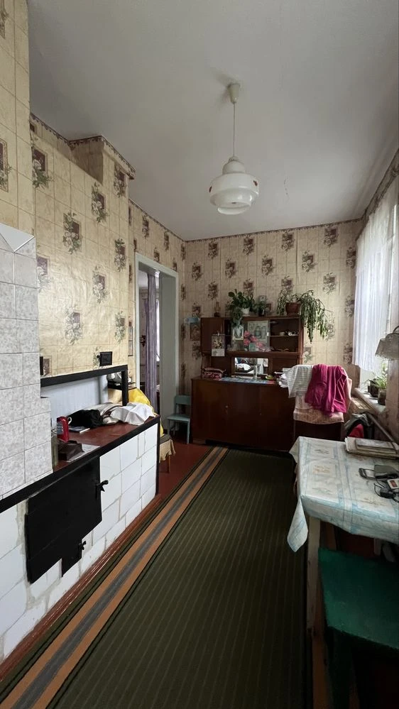 Продаж будинку 114 м², 6 соток, гараж, літня кухня — Крюків