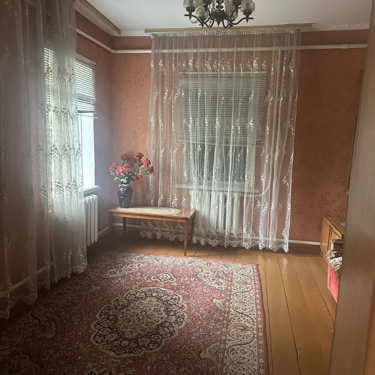 Продам 1/2 будинку у Великій Кохнівці