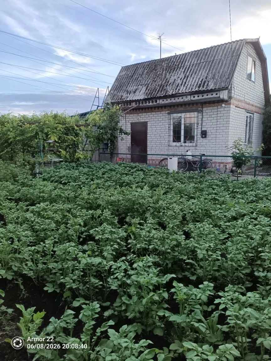 Продам дачу возле кременчуга  Знаходиться в садовом товарист