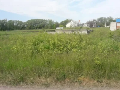 Продам незавершене будівницьтво в с.Омельник.
