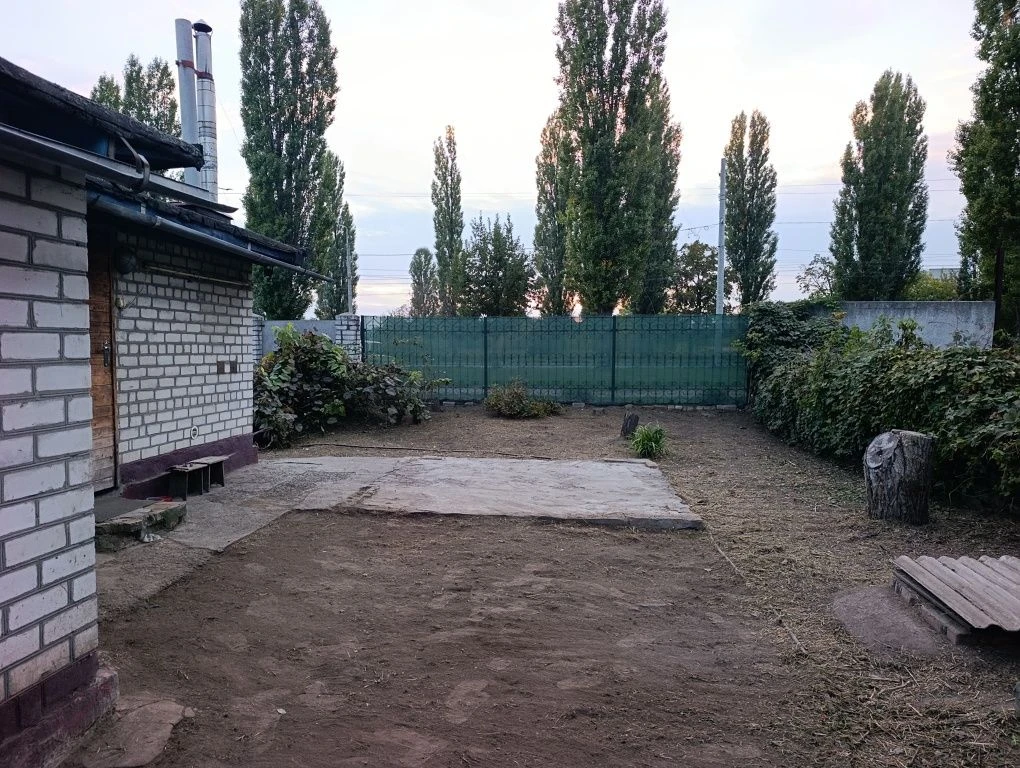 Продам 1/2 дома на Керченской