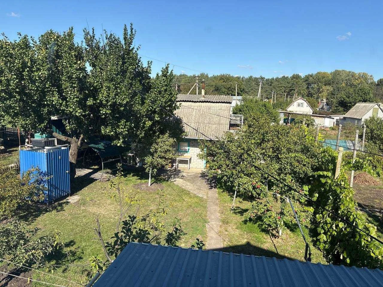 Продам цегляну двоповерхову дачу, 10 соток.